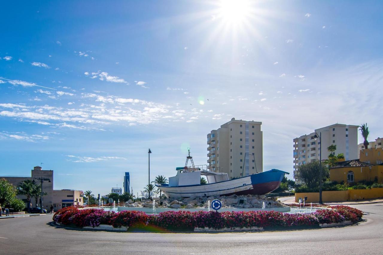 Cp - Modern Beachside Apartment In Estepona Exterior foto